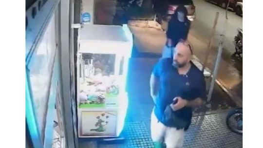 Crimen en Recoleta: hallan una pistola 9mm con silenciador en la zona del Abasto