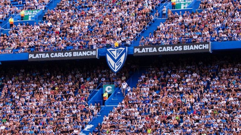 Fútbol libre por celular: cómo ver en vivo Vélez vs Platense