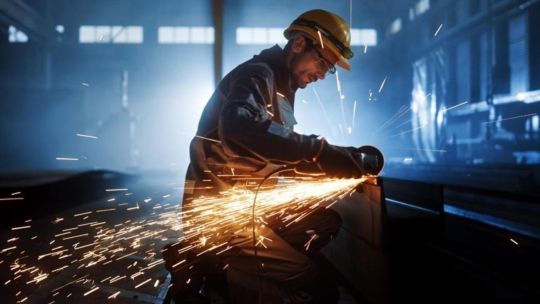 Industriales cordobeses proponen una reforma laboral quirúrgica para ganar productividad