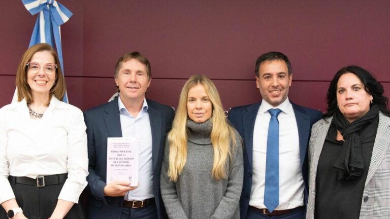 La Justicia presentó el primer Código Procesal Laboral comentado de la Ciudad
