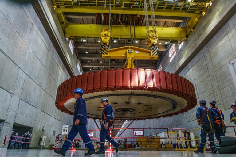 IMPSA ajusta los sueldos porque el gobierno de Milei no le transfiere los fondos