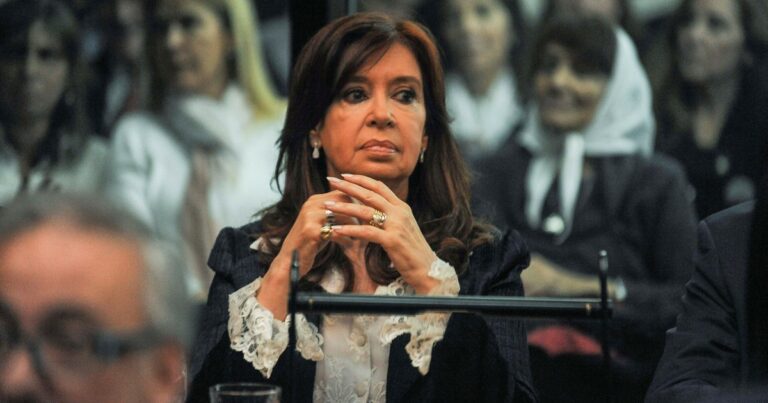 Caso Cuadernos: Cristina Kirchner se sentará en el banquillo el 6 de noviembre y hay embargos por US$ 1.100 millones
