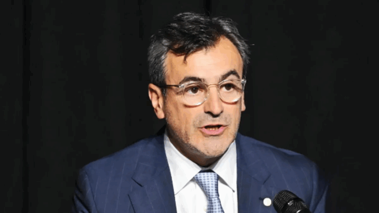 Preocupa a la UIA la actividad económica y pide que las tasas «se estabilicen en niveles razonables»