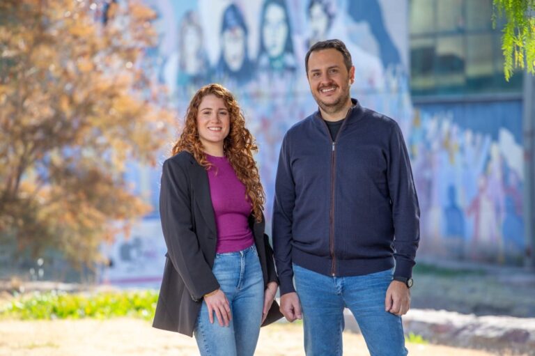 Se oficializó la alianza del Frente de Izquierda Unidad en Mendoza: «El voto que no se vende, la banca que no se calla»