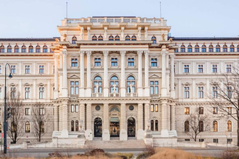 Un tribunal de Austria dictó como válido al derecho islámico conocido como ‘Sharía’