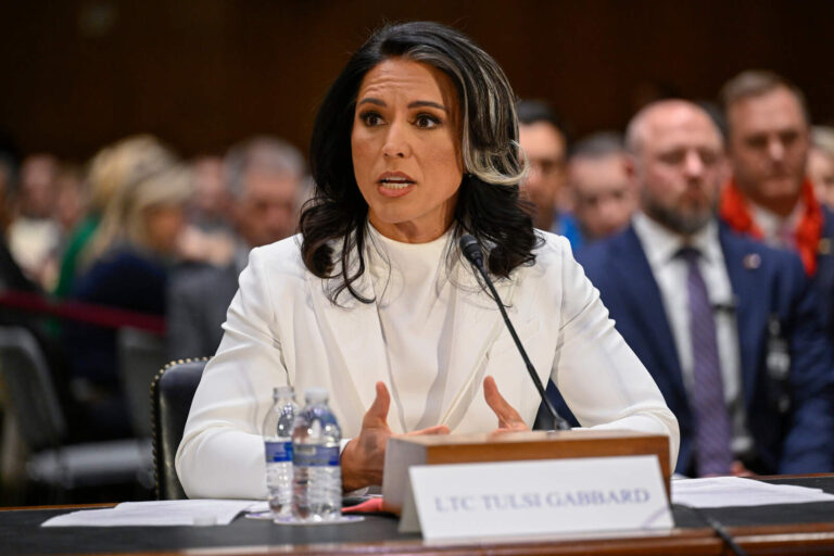 Tulsi Gabbard anunció una gran reestructuración de la Inteligencia Nacional