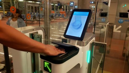 Ezeiza incorpora equipamiento de alta tecnología para agilizar los trámites de control migratorio