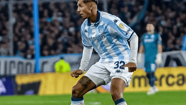 Argentinos goleó a Racing, que se hunde en el torneo local