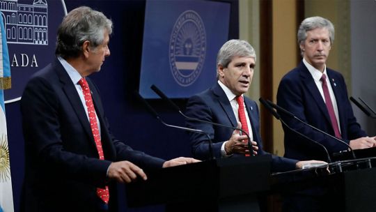 Apretón cambiario: el Banco Central endureció los controles sobre los bancos para dominar el dólar