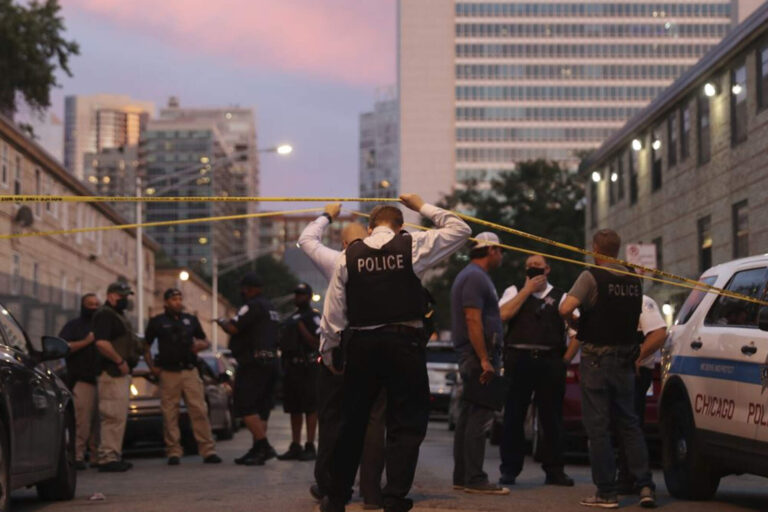 Crimen sin control en Chicago: los residentes demandan la intervención de Trump