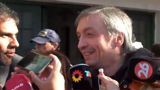 Máximo Kirchner, en La Plata: «Me preocupa lo que hace ‘Toto’ Caputo»