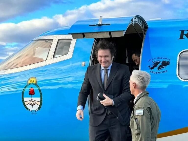 Saluden a Milei que se va: el presidente arma las valijas para una cumbre de la ultraderecha en España