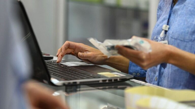 Cuándo es el Día del Empleado de Comercio en 2025 y qué pasa con los negocios