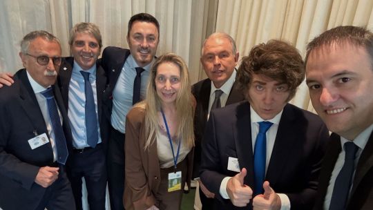 Tras el anuncio del Tesoro, la Casa Rosada se muestra moderada sobre las elecciones de octubre