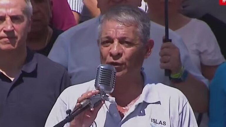 EN VIVO Arrancó el acto de la CGT: «Si no nos escuchan vamos a terminar en un paro nacional»