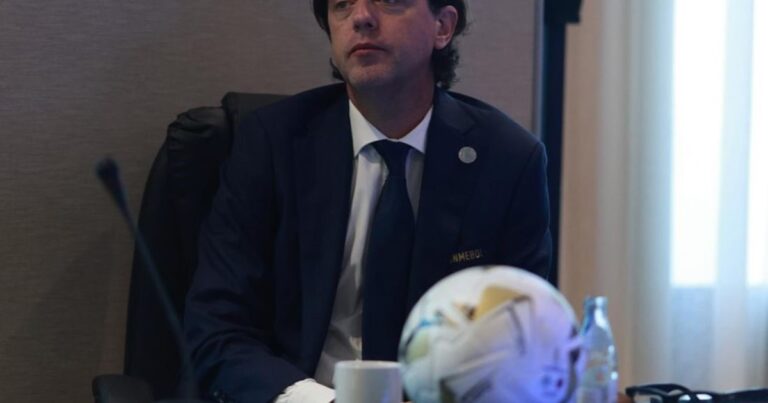 Voz oficial de Uruguay: evitar a la Argentina y preocupación por la AFA