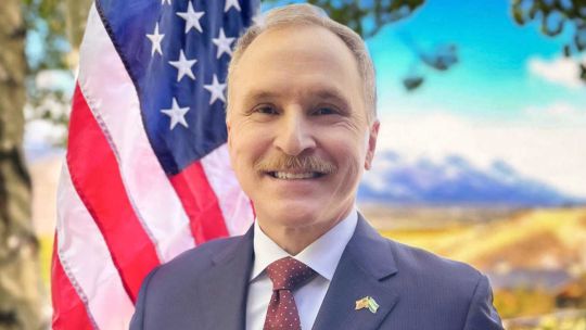 El embajador de Estados Unidos en Argentina minimizó la visita de Chiqui Tapia a Mar-a-Lago: No significa nada